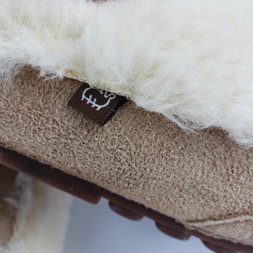 SOLD Lamo Aussie Moc Mocassin Slipper Chestnut - Picture 6 of 8